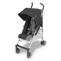 Coche Thiumph Negro